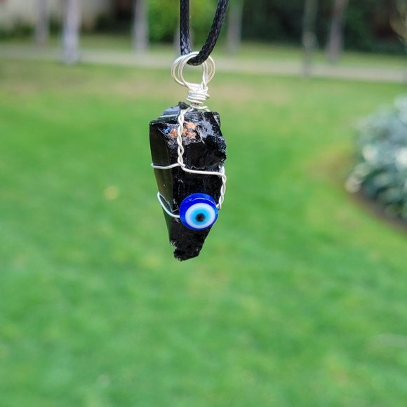 Black Obsidian Evil Eye Pendant - Picture 5 of 6